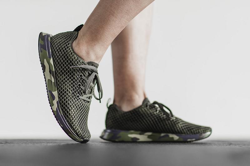 Olive Nobull Forest Camo Mesh Runner Women's Running Shoes | CA R1710V